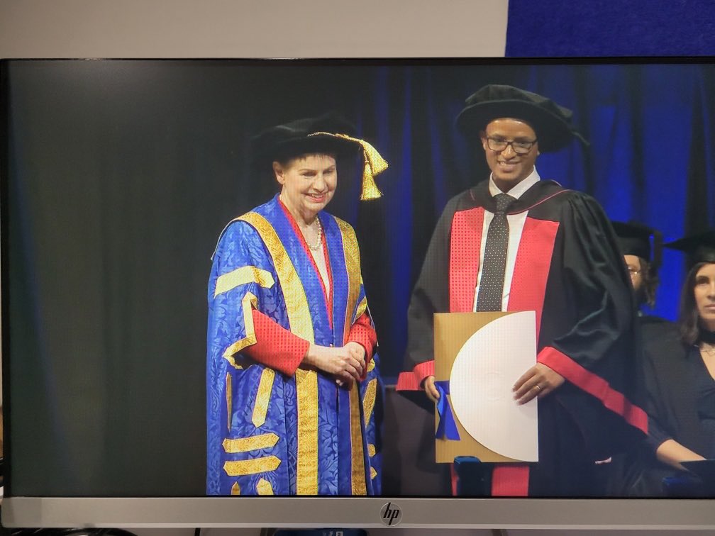 LabMuis's tweet image. Congratulations Dr Anteneh Amsalu Geremew on obtaining your #PhD on #AMR pathogens from ⁦@UniversitySA⁩. 🎉
It was such a priviledge to share this journey with you and to see this thoughtful and promising young man develop into a confident and very capable scientist.