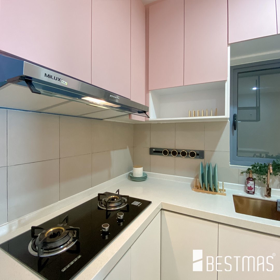Bestmas_fdsb's tweet photo. 𝗣𝗿𝗲𝘁𝘁𝘆 𝗶𝗻 𝗣𝗶𝗻𝗸
Who said you cannot be trendy with such a daring pink color kitchen?

Need our professional advice for your eccentric taste? Feel free to reach out to us for inquiries!

𝗛𝗼𝘁𝗹𝗶𝗻𝗲 ☎️
https://t.co/wzEuIUNqGU https://t.co/d907XQDhEJ
