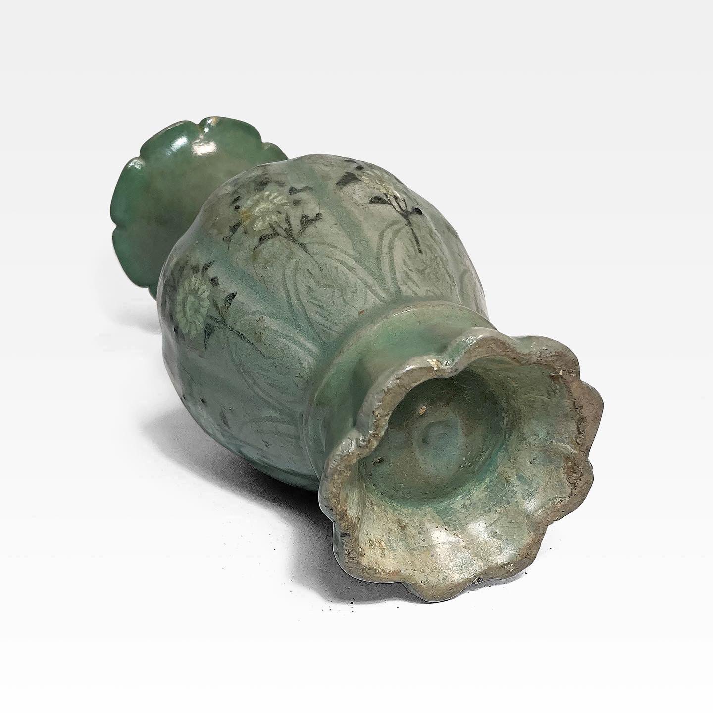 中国 龍泉窯 青磁 神獣 水滴 水注 時代箱 V R4306 | angeloawards.com