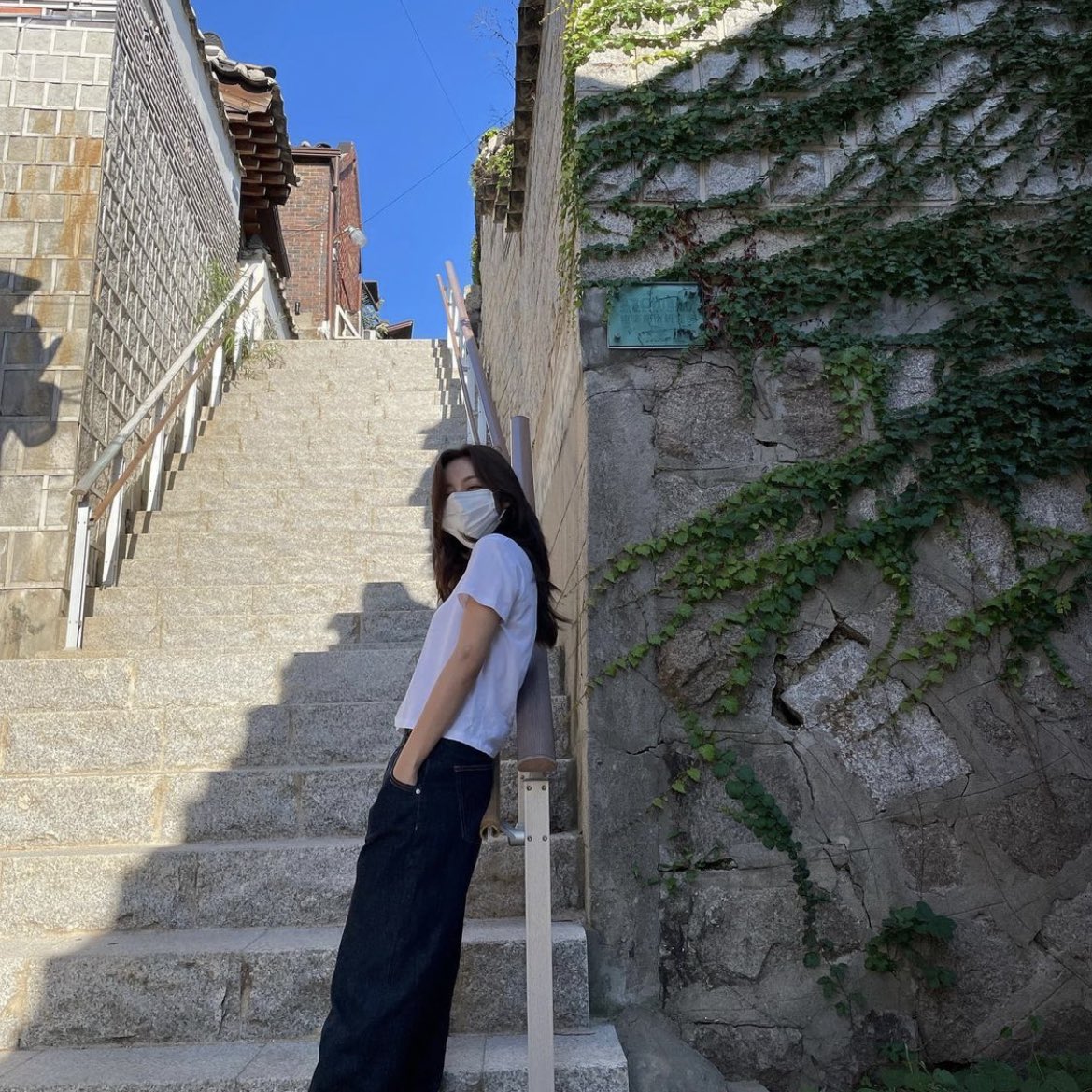 kmicnah's tweet photo. How do you remember the holidays? Fun is plentiful. We'll take advantage of the lovely weather by wandering through parts of the city we've never seen. Oh, and take photos! https://t.co/oKhvuEBtL9