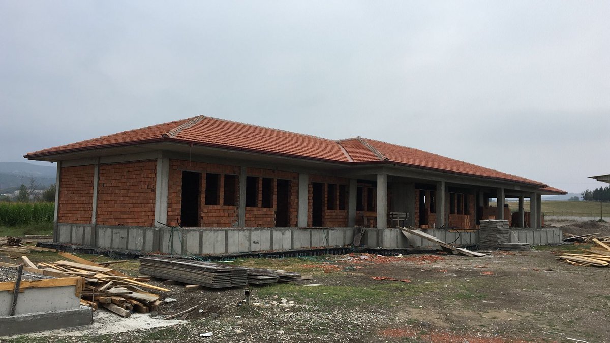 KepsutBelTr's tweet photo. Millet Bahçesi 2.Etap ve Kepsut Spor Kompleksi inşa çalışmaları tüm hızıyla devam etmekte olup en kısa sürede tamamlanarak kıymetli Kepsutlu vatandaşlarımızın hizmetine açılacaktır. https://t.co/Cm2W4H4Qyw