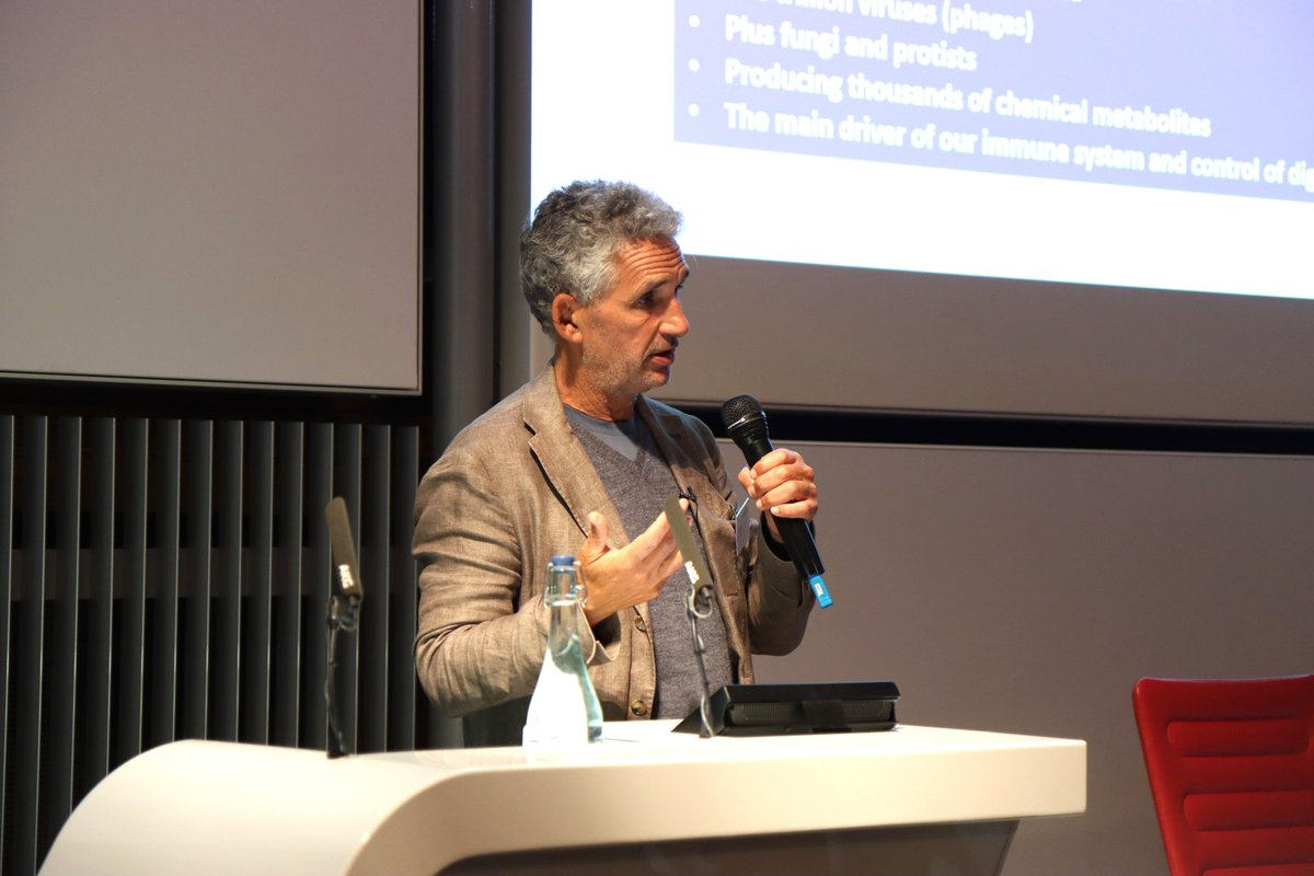 ifstnews's tweet photo. Thank you to all who attended IFST Lecture 2022. @timspector MD FMedSci FRSB, Professor of Genetic Epidemiology at Kings College London and scientific co-founder of ZOE gave an engaging presentation entitled ‘Does personalised nutrition have a future?’ #IFSTlecture https://t.co/pcp83somaz