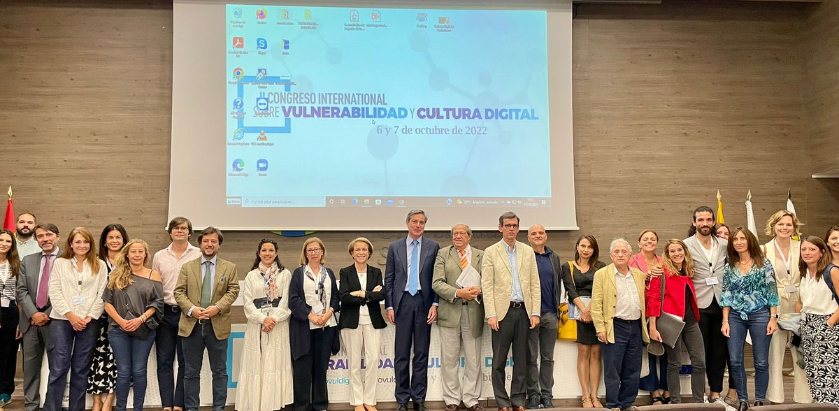provuldigital's tweet photo. 👏🏻👏🏻 Muchas gracias a todos los participantes en nuestro Congreso #Provuldig2

👉🏻Resumen del Congreso: https://t.co/k3Xe7gKfPx

📷Fotos:

en la web del Congreso: https://t.co/qmvisVvka9

en la web del programa Provuldig2:  https://t.co/tXtOCYqpxW

#Vulnerabilidad #CulturaDigital https://t.co/Jp1l0WsrJT