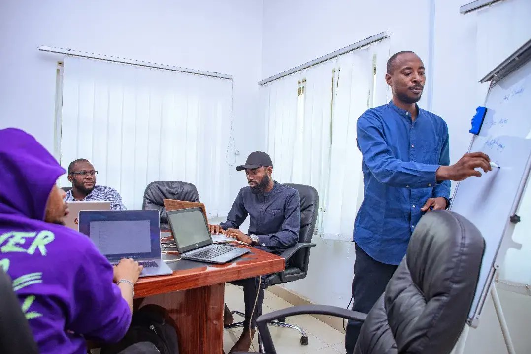 seedhubng's tweet photo. ✅ Graphics Design
✅ Digital Marketing
✅ Product Development

To register for any of the courses, kindly go through the links in our bio and select the course of your choice 

#digitaltraining #techskills #selfdevelopment #learning #seedbuildersng https://t.co/iEDmnEt4wZ