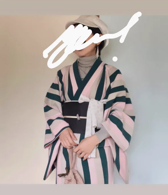 前と同じシャッと着れるやつ 帯留めがマニキュアなのでピアスはファンデーション#youkimono 