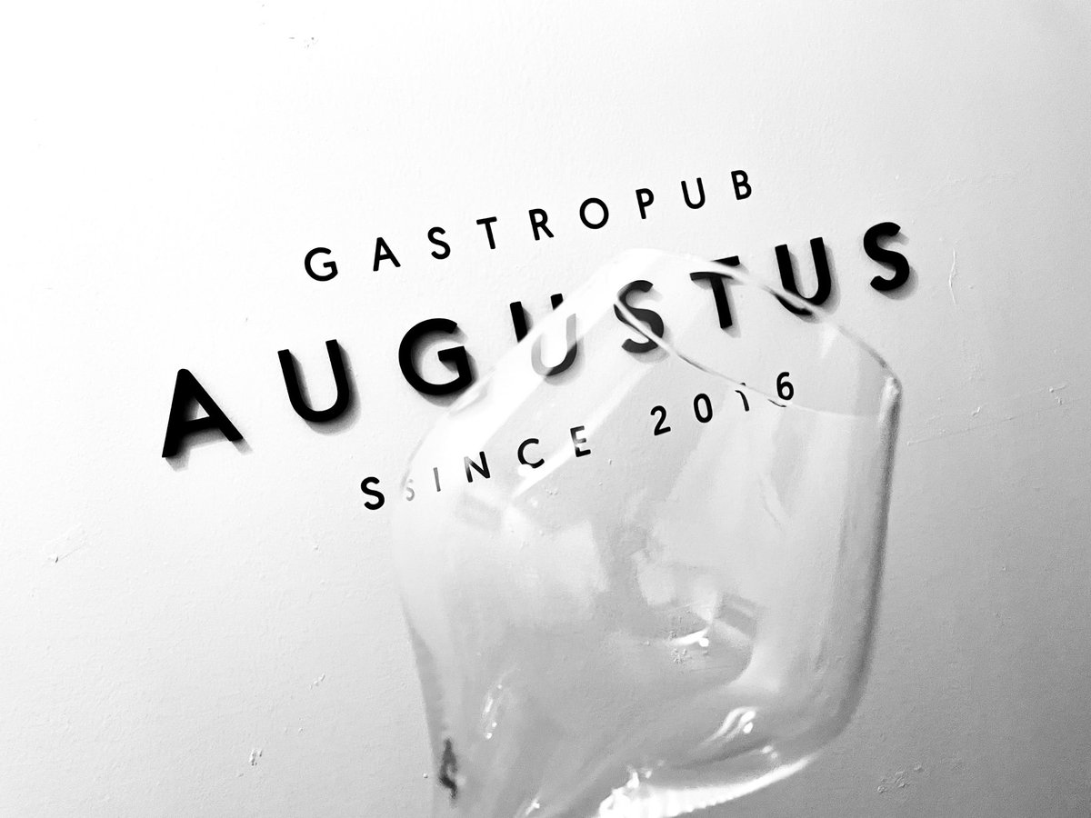 Shibuyaaugustu's tweet photo. 店内営業最終日は10/29(土)迄となります。次週のご案内♪♪

10/17(月)空席🈳
10/18(火)空席🈳
10/19(水)残2席😳
10/20(木)残2席😳
10/21(金)空席🈳
10/22(土)満席🈵🙇

ご予約お待ちしてます！

また下記の日程は、終日貸切営業となります。
10/26(水).10/28(金).10/31(月) https://t.co/mOcPlpOXsd
