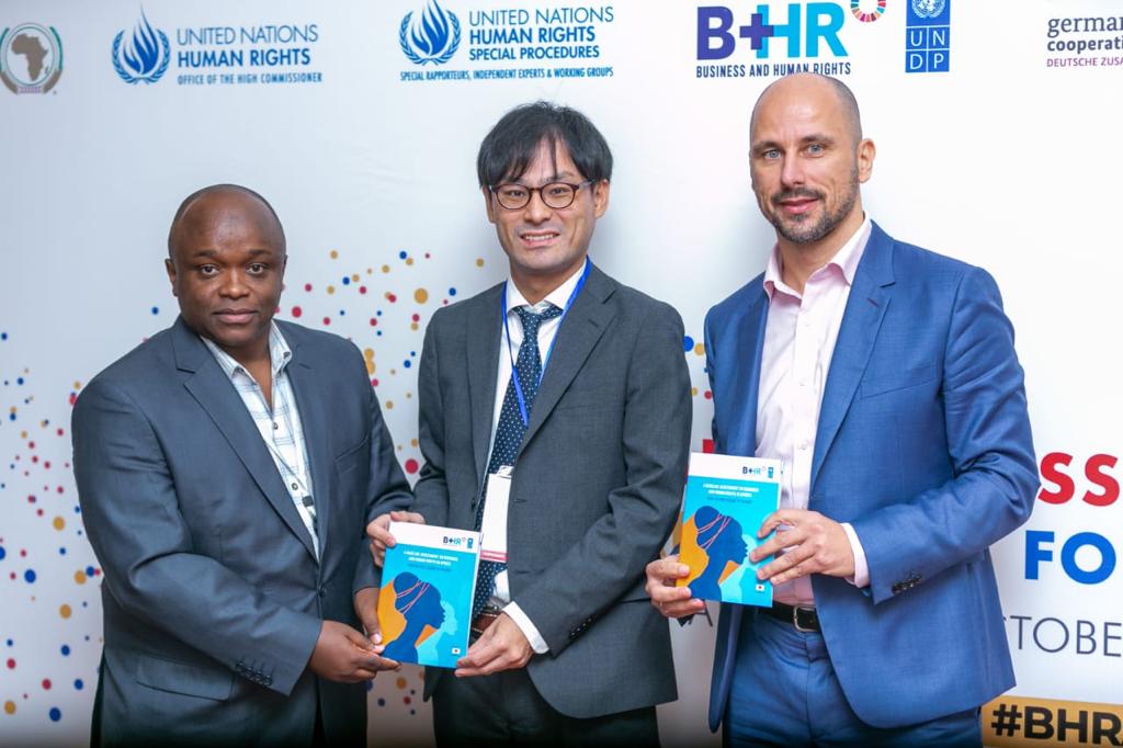 #ICYMI – With support from the Government of Japan 🇯🇵, @UNDP launched a new baseline assessment on #BizHumanRights in #Africa at the 1st #BHRAfrica Forum. Available in English 🇬🇧 and French 🇫🇷 Download the report 👉 bit.ly/3RMbgOl