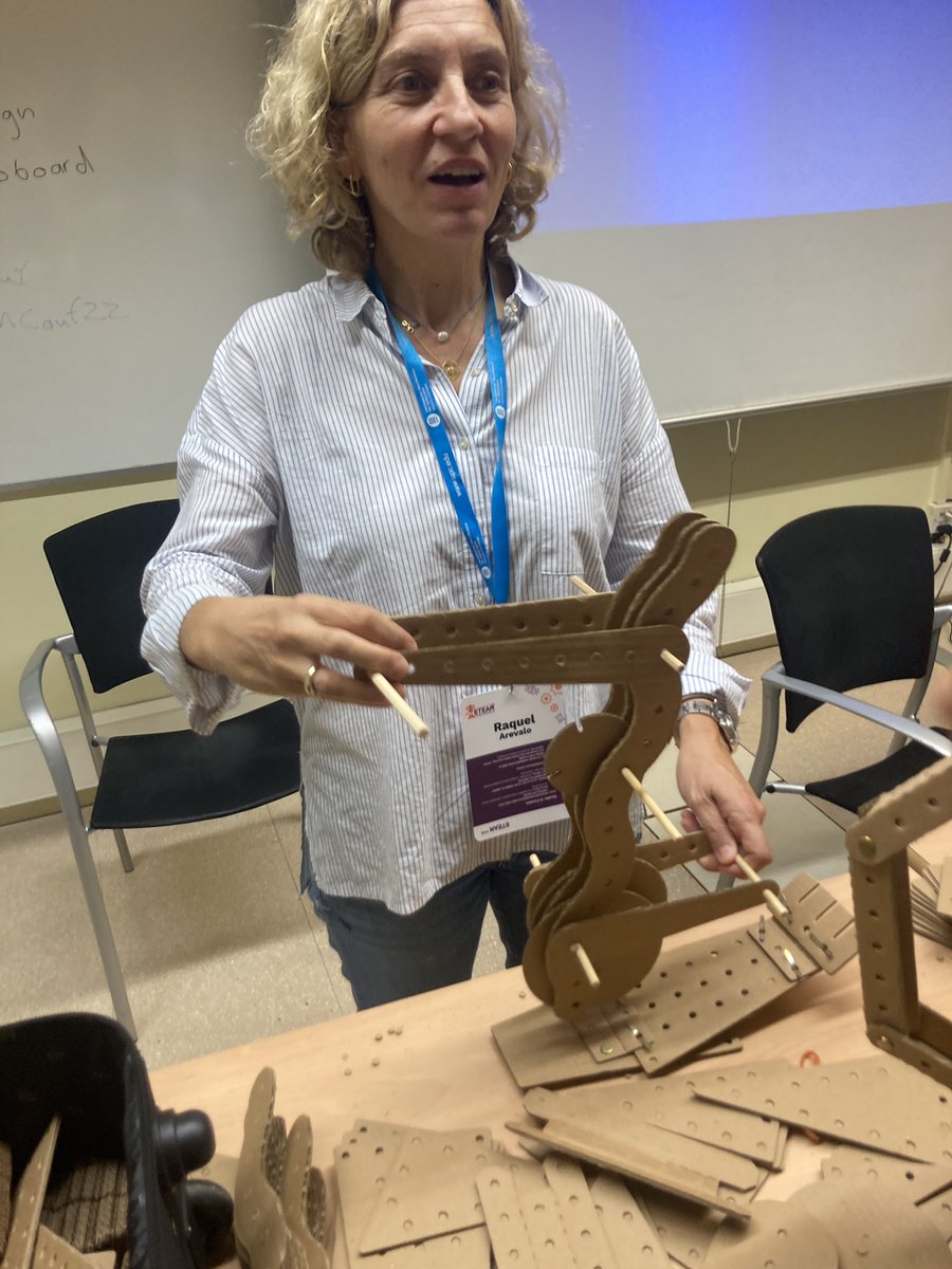 o_codina's tweet photo. Thanks @LeSheepo for this inspirational workshop and sharing your ideas for creating meaningful projects🙌🌍✨ https://t.co/ZZpH1tWr3k