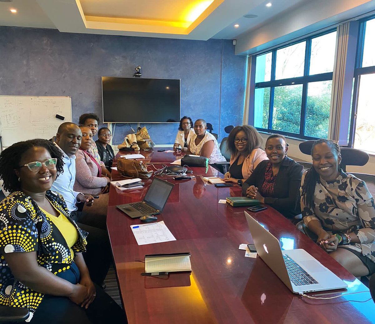 Fowek_'s tweet photo. One of our core mandate is to ensure that women have access to finances. Which is why in partnership with the Trade Development Bank we are giving women access to credit and other financial tools which will not only help their businesses, but it will also help us achieve critical https://t.co/OzZ54d9Gwl