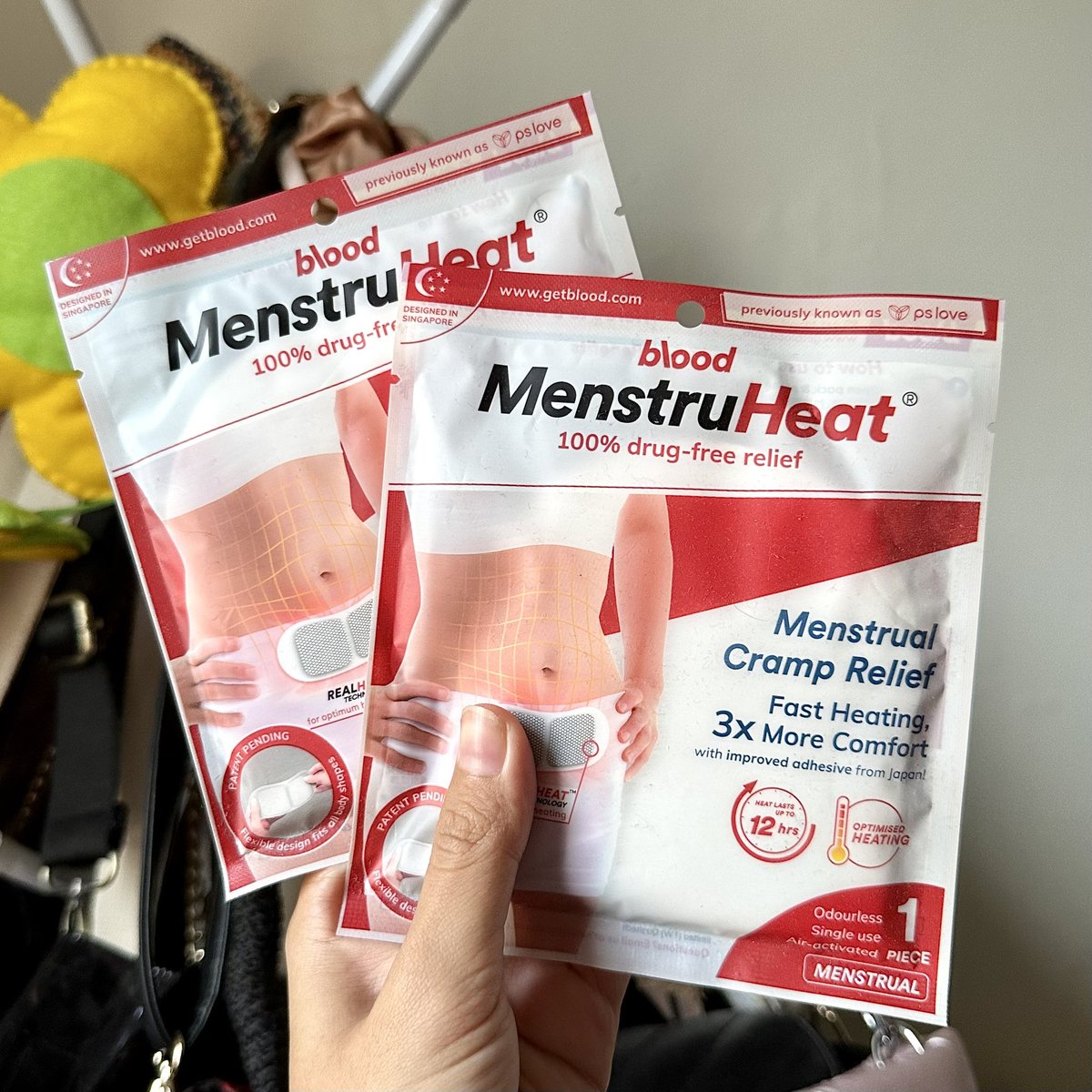cloudysnowys's tweet photo. ‼️RACUN UNTUK PEREMPUAN‼️

yang kalau nyeri haid suka minum obat atau ditahan aja mending stop deh kalian harus stock ini karena ini life saver aku banget kalau hari pertama😭

bener-bener ampuh banget buat nyeri haid &amp; ga begitu panas pas ditempel. harganya dibawah 50k👍🏻 https://t.co/3gftUENyJy