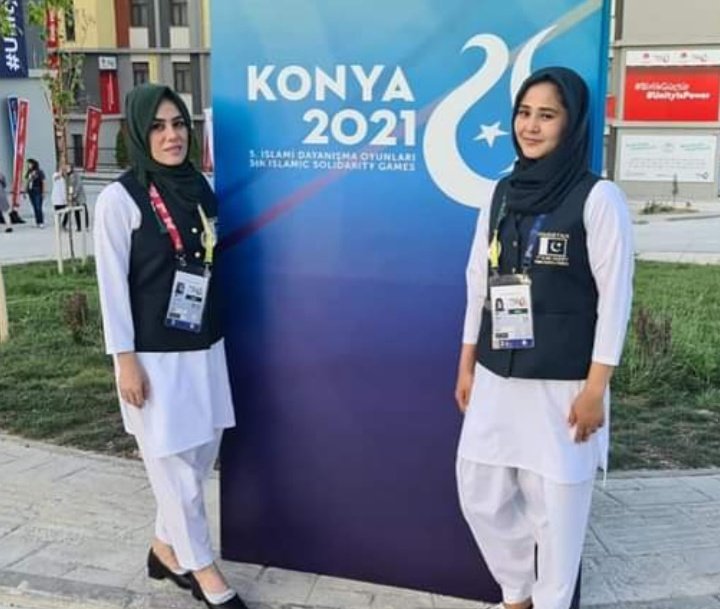 جن کو طوفان سے الجھنے کی عادت ہو,
 ایسی کشتی کو سمندر بھی دعا دیتے ہیں...

The National Karate Championship is incomplete without the Karate Queens....
More power to u Champions🙌
<a href="/Nargiskarateka/">Nargis Hazara</a> <a href="/kulsoomkarateka/">Kulsoom Hazara🇵🇰</a>