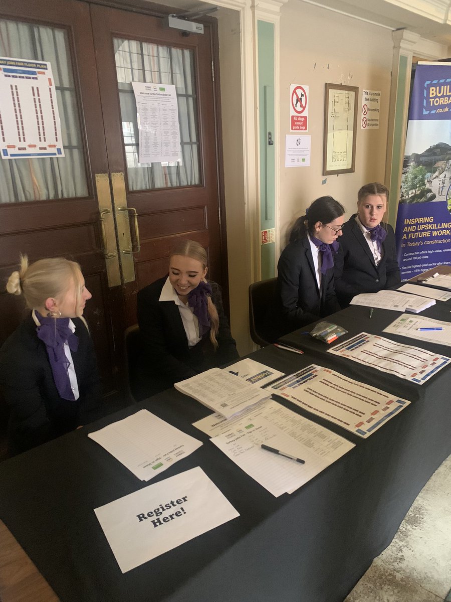 hayley_chami's tweet photo. @sdcollege L3 #Travel and #Tourism students are all set to support visitor registration at the #torbayjobsfair today and  looking forward to further developing their customer service skills @TDATorbay  @JCPinDevon #torbaybusiness #workexperience #localbusiness #customerservice https://t.co/vCehrPsKMu