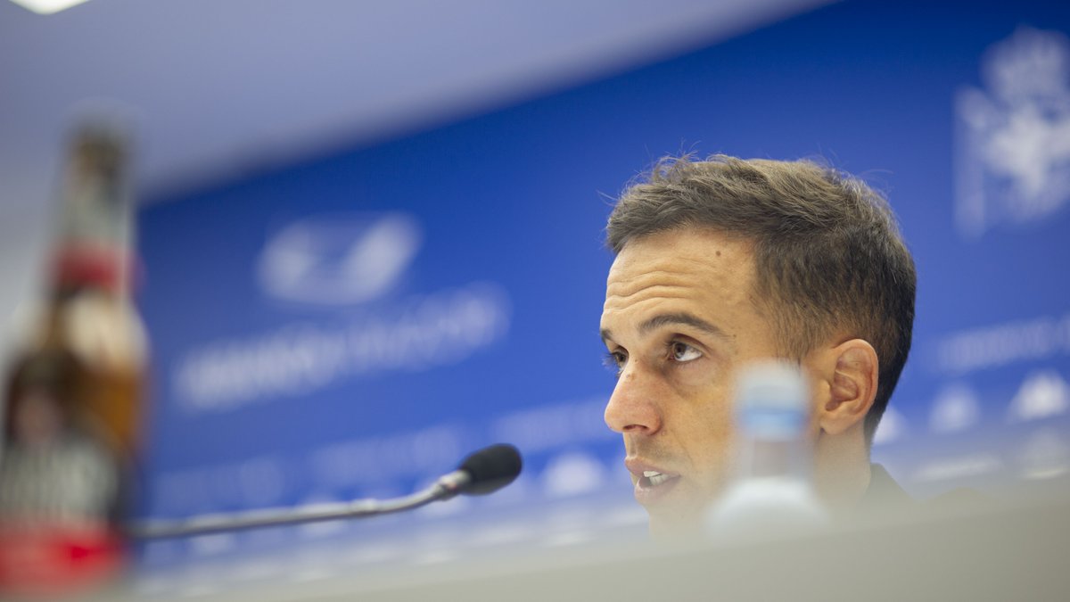 RCDeportivo's tweet photo. #OSNOSOS | 📺 Esta é a mensaxe de despedida de Borja Jiménez https://t.co/dMaZM2k2Pf Grazas a ti, por todo, do primeiro ao último minuto. Sempre serás un d #osnosos. Moita sorte, mister! https://t.co/NrQwomY7KY