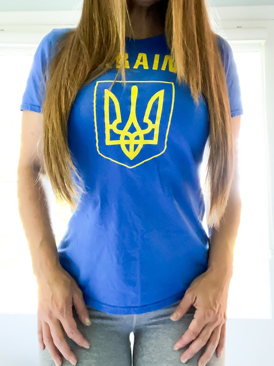 MthrSuperiorBen's tweet photo. Defending Ukraine, they save the Free World. 

Today, on 🇺🇦 #DefenderDay, let the whole world exalt the Heroes. Героям слава. Нехай Божа милість буде над нашими героями. https://t.co/PUKKcdr6fU