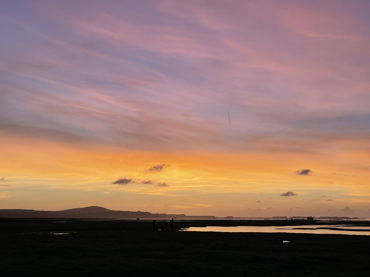 Check out the hottest talent in UK surfing in my report on the <a href="/vissla/">Vissla</a> #Sisstr British Cup for <a href="/CarveMag/">CARVE Surfing Magazine</a> 

🤙carvemag.com/2022/10/vissla…

Surfer Images: <a href="/photodotcymru/">Photo.Cymru</a> 

#UK #Cymru #Wales #surf <a href="/WelshSurfingFed/">Welsh Surfing Federation</a> <a href="/ChristianSurfer/">Phil Williams</a> <a href="/sportwales/">Sport Wales</a> <a href="/CrestPodcast/">CrestPodcast</a> <a href="/SurfingEngland/">Surfing England</a> <a href="/ScottishSF/">The SSF</a>