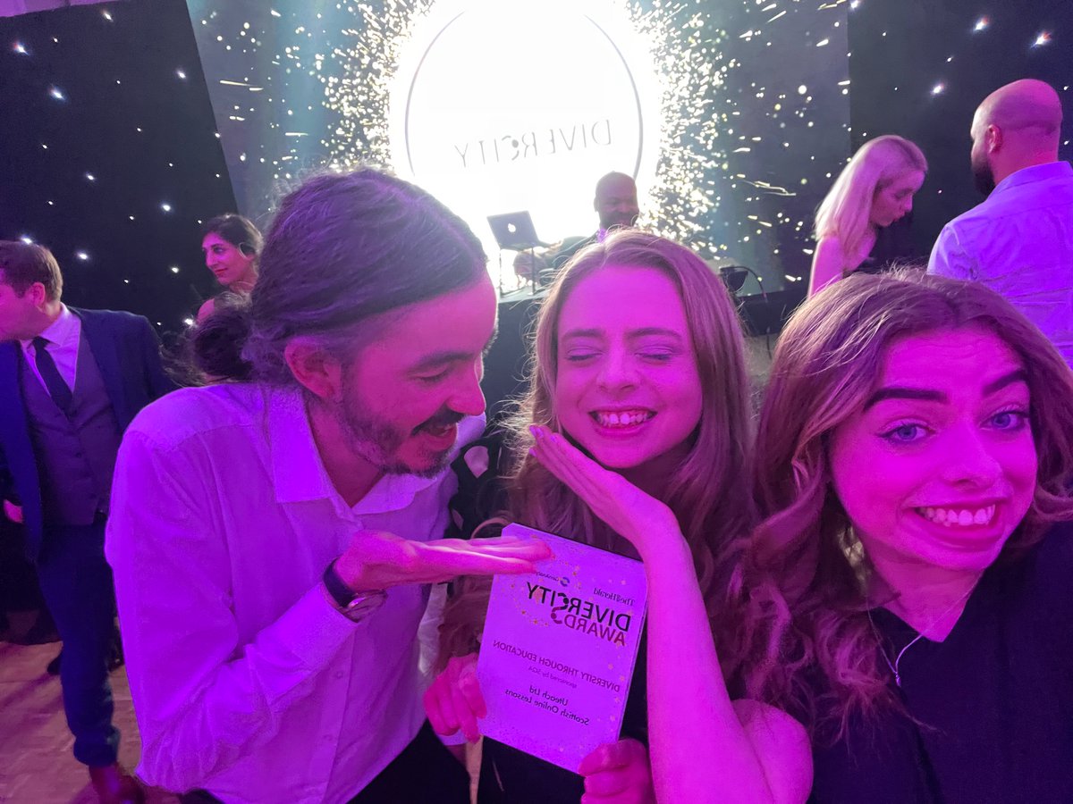 SOLessons's tweet photo. We are delighted to announce that we are winners of the Diversity for Education award (sponsored by the SQA) at the Herald &amp; GenAnalytics Diversity Awards 2022 🤩
@newsquestevents @genanalytics #scotdiversity https://t.co/NZabPwgyTh