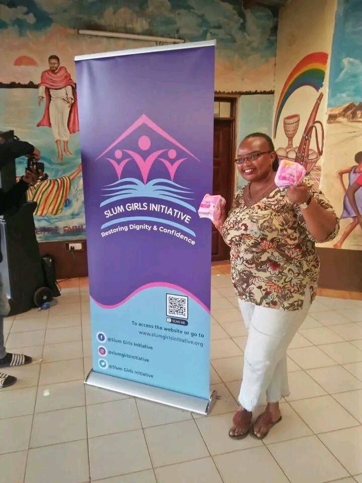 gracey2310's tweet photo. @flashbakfriday
Last Saturday Joined @2016SGI in the distribution of Sanitary Pads. Such a great initiative. https://t.co/dsMZ5SI4IZ