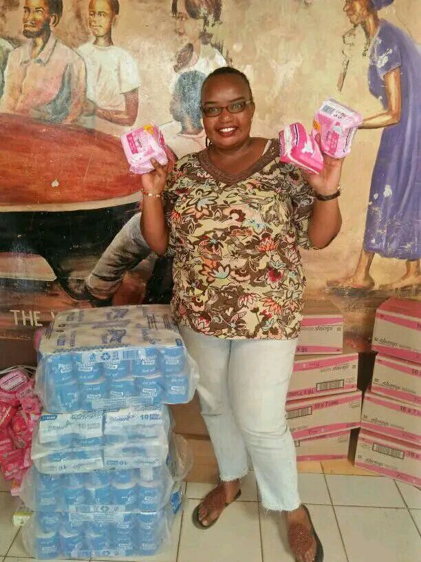 gracey2310's tweet photo. @flashbakfriday
Last Saturday Joined @2016SGI in the distribution of Sanitary Pads. Such a great initiative. https://t.co/dsMZ5SI4IZ