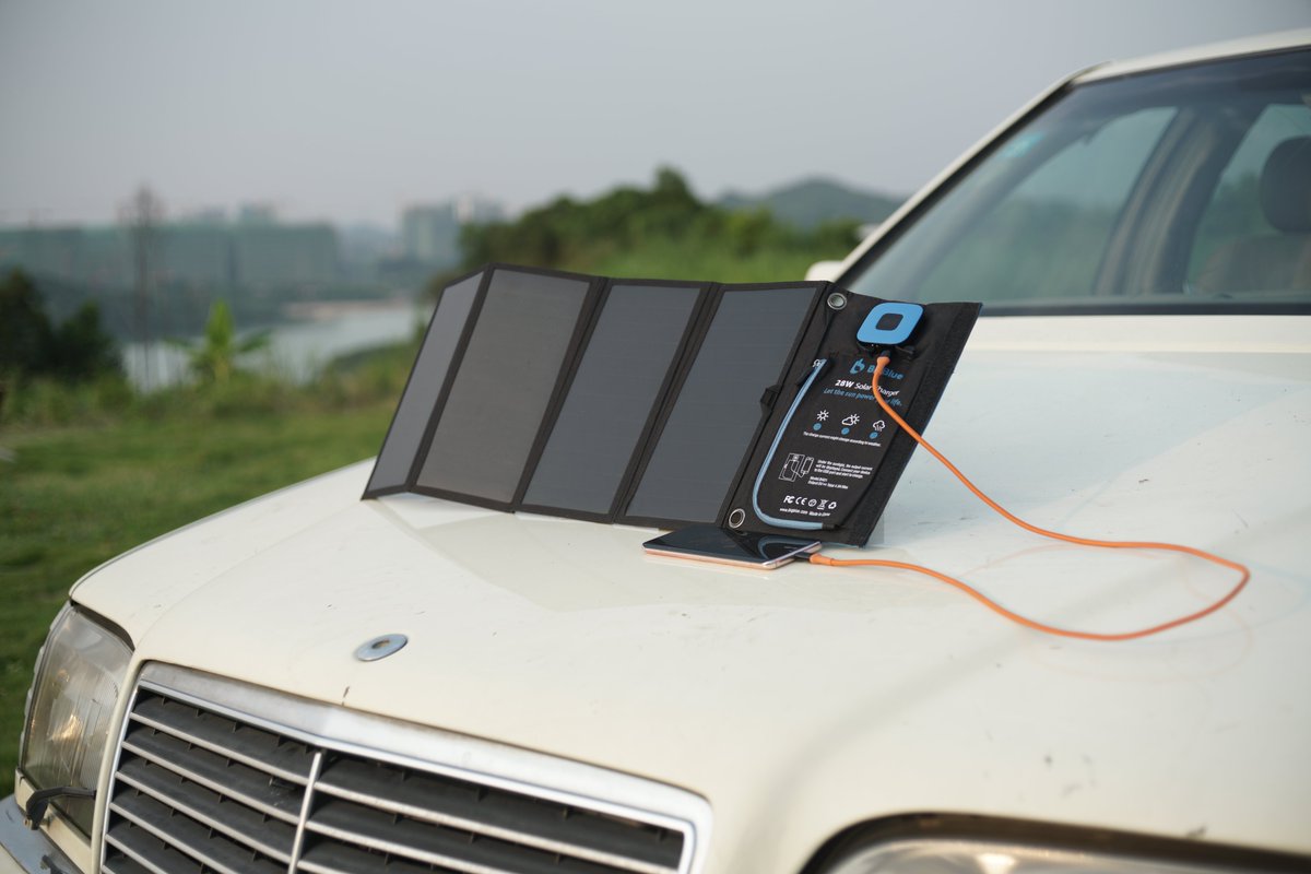 BigBlue 28W Solar Charger with Ammeter
👉: bigblue-tech.com/products/28w-s…

#BigBlue #SOLAR #solarpanels #solarpanel #solarpower #solarcharger #hiking #camping #campinglife #RVcamping #Outdoors #outdoorliving