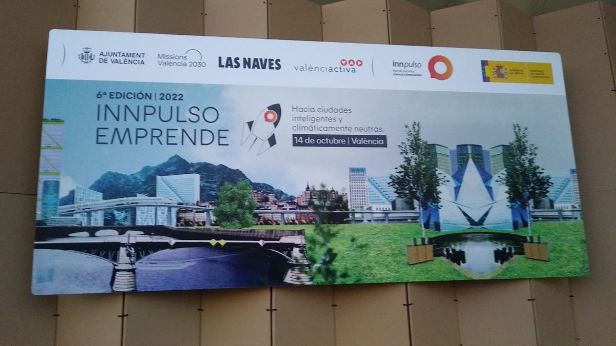 ConcelloCoruna's tweet photo. 👉 Hoxe celébrase a sexta edición de #InnpulsoEmprende, na que participan máis de 50 cidades de España.

🔵 A Coruña é unha das cidades da @redinnpulso, que nesta edición participa co proxecto BIMA de TIC aplicadas ao medio mariño.

Moita sorte! 🍀 https://t.co/J58QuQFKEI