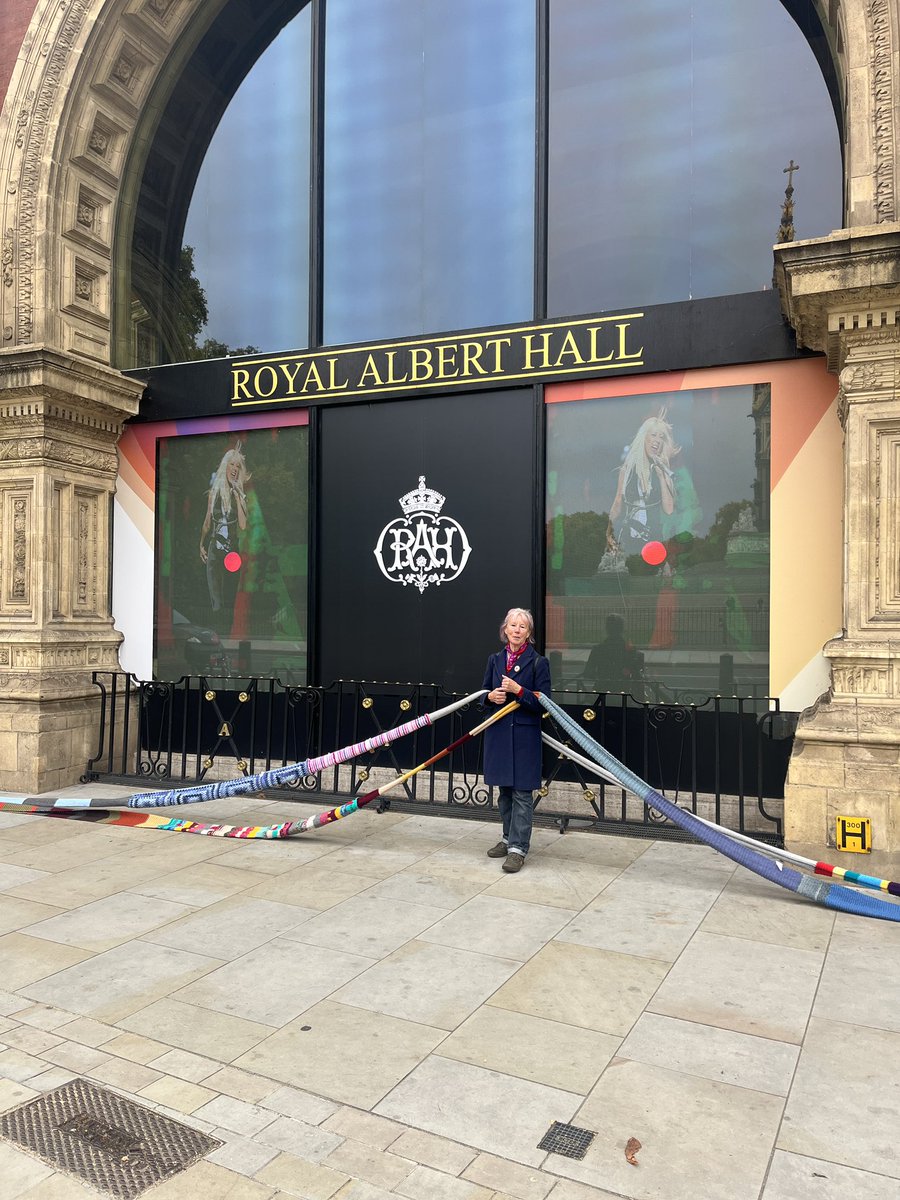 Today’s the day … #aScarfforLewy