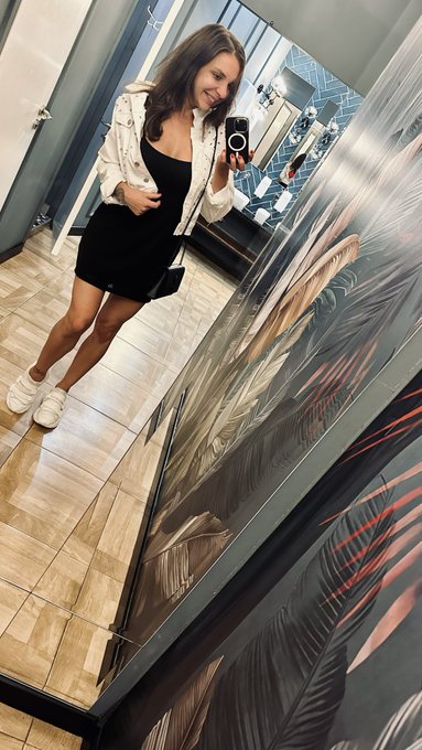 Hello! It&rsquo;s been awhile&hellip;:) https://t.co/uF2dm78xsq<a href="/tag/clip"class="tags"><span>#clip</span></a>