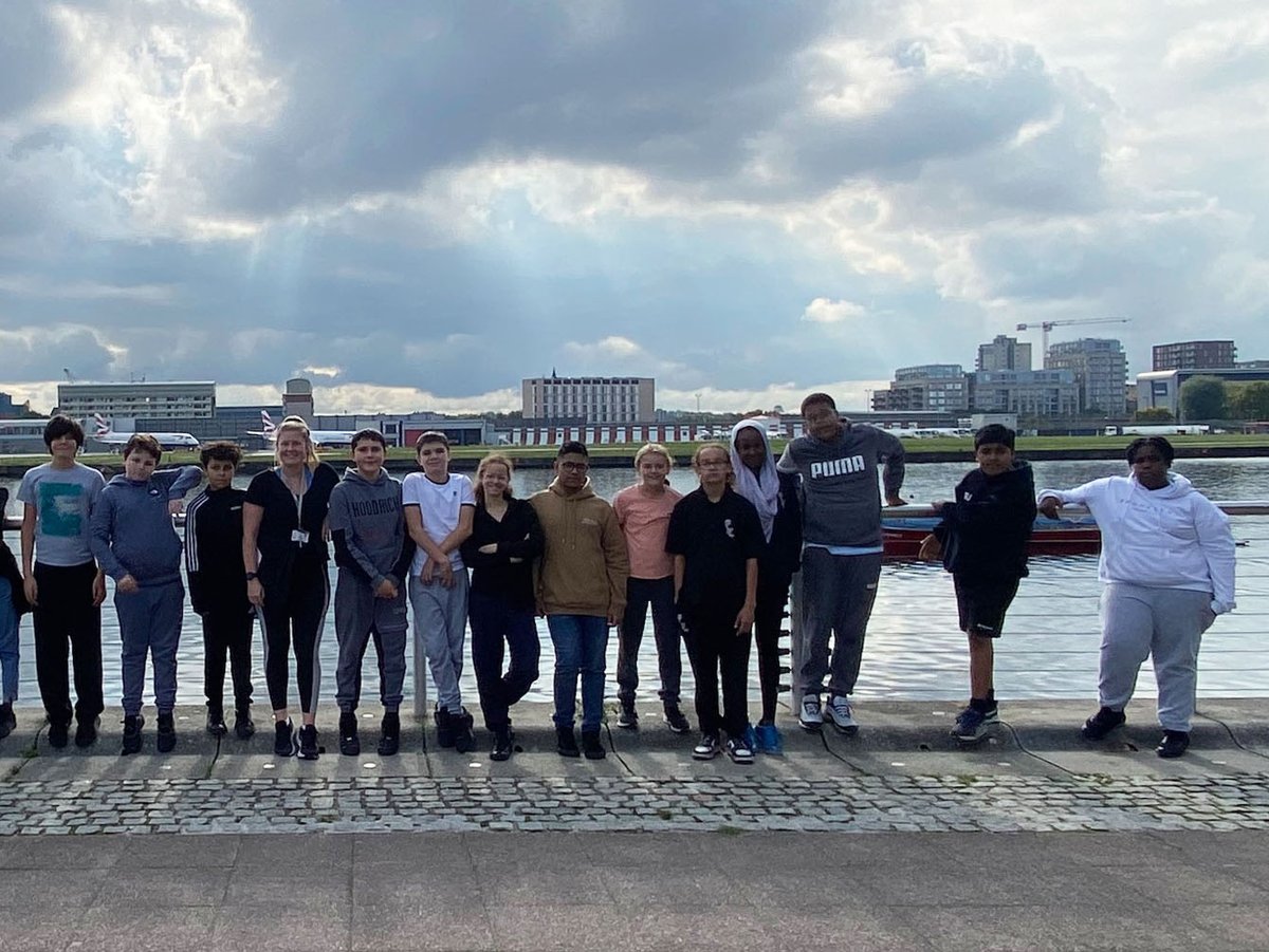 Yesterday a selection of students took a trip to the Royal Albert Docks as part of the Active Row Programme they are doing with @LondonYouthRowing in school. It was a fantastic experience in which the students applied the team work skills they had learnt in the morning workshops.