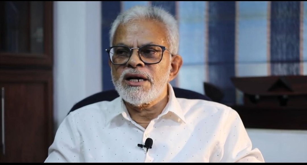 KMSMBuhariSait's tweet photo. இ.அபூபக்கர் ஸாப் பிணை மனுவை ஏற்க மறுத்துள்ளது டெல்லி உயர்நீதிமன்றம் - NIA வழக்கில் ஆணையிட தனக்கு அதிகாரம் இல்லை என கூறி பிணை மனு ஏற்க மறுப்பு.

#ஹஸ்புனல்லாஹ்💔

இவன்
KMSM புகாரி சேட்
SDPI கட்சி
நெல்லை மாநகர் மாவட்டம் https://t.co/Qsuadbr1E0