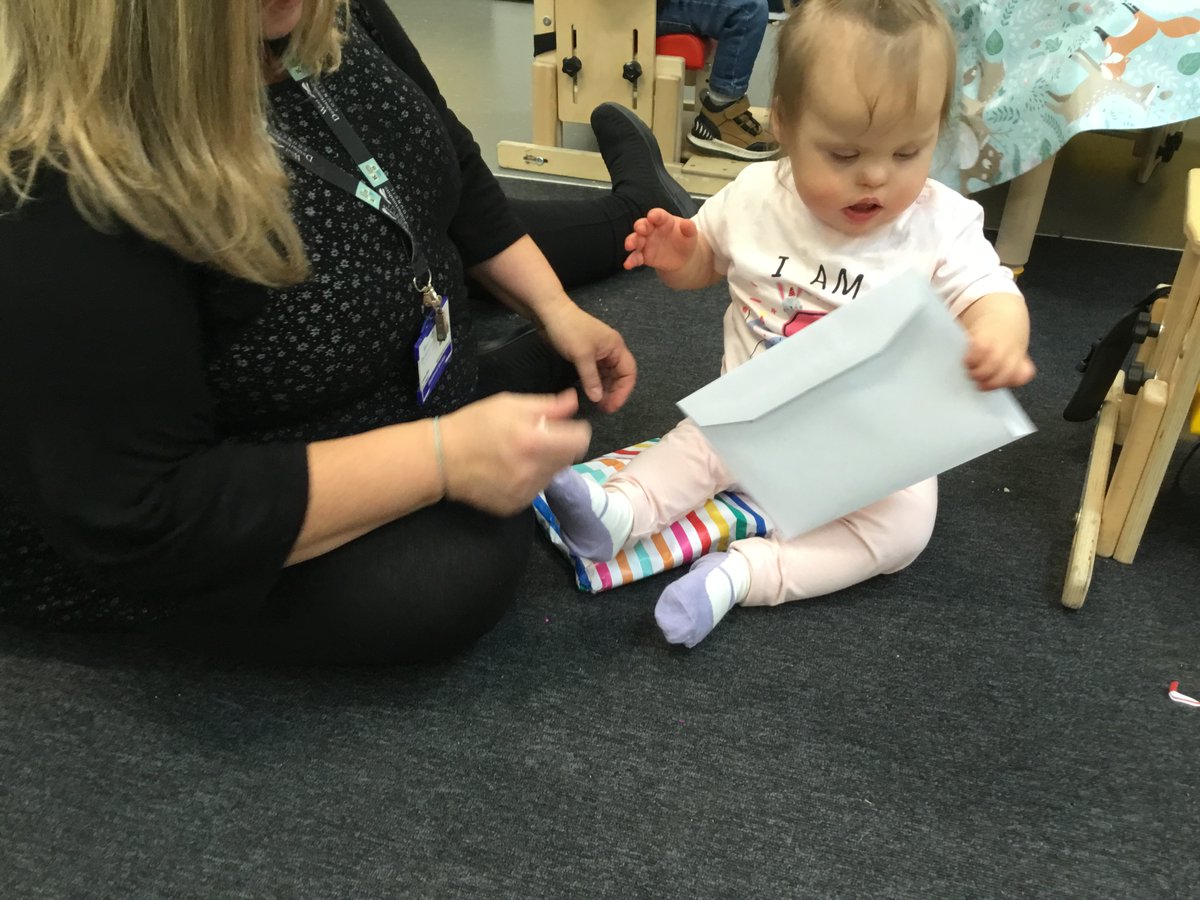 school_keys's tweet photo. This week KEYS children and staff helped to celebrate the 2nd birthday of our friend. We had lovely birthday treats and played some party games. 🥳🎂
#being2 #fun #friends #cake #dancing #music https://t.co/toIRZ8U76R