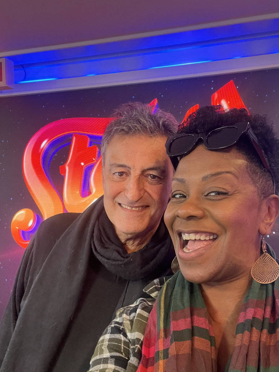 obydol1's tweet photo. Stars80 bientôt ! https://t.co/2kccLm72Cu