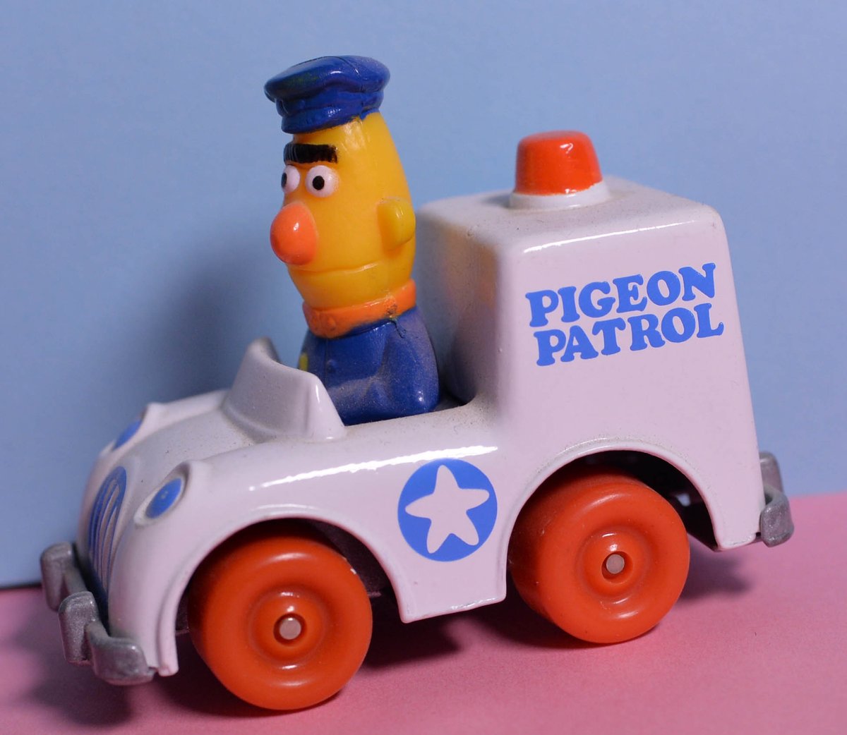 Another day clearing #Nuisance  #Pigeons from town centres around #TheMidlands.
Are you having #Problems with #PestBirds?  Get in touch - we can #HELP!!