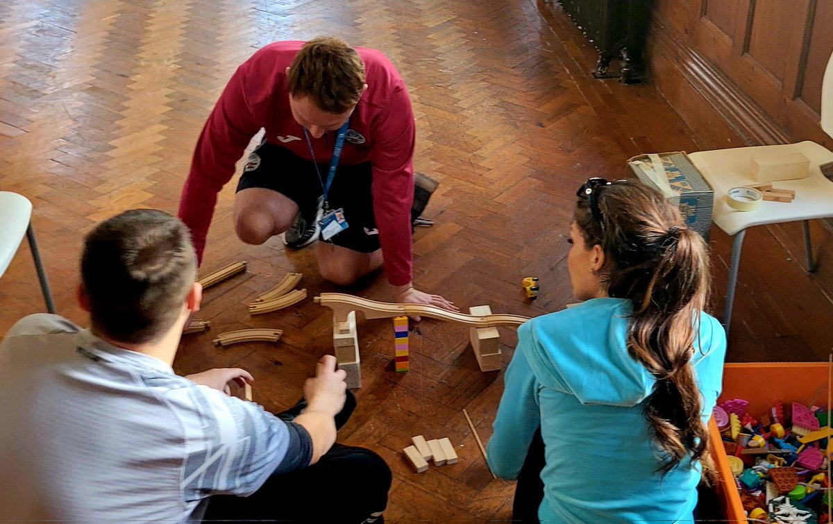 DBPrendergast's tweet photo. An exciting start to the BA3 Education CREATivday, Goldberg Machine's to pop a balloon 🎈 I'm impressed none of them seem to have looked on YouTube yet (1st thing I did!) #curriculumforwales #APLPteach #creativethinking 🧡🧡🧡 https://t.co/P1nczMWxED