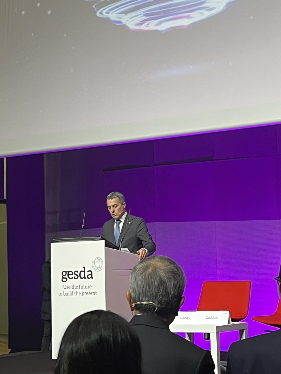 chiochia's tweet photo. Honoured to be at the high level session of the #Gesda summit, supporting cooperation between science and diplomacy to tackle and secure a sustainable future #Geneva https://t.co/uBmQdnJfMN
