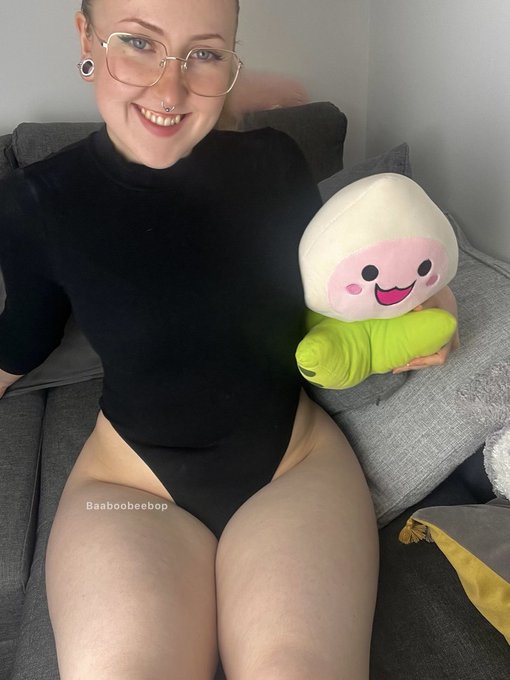 Rip overwatch 1, already miss not paying a fortune for the same skins 🥲 https://t.co/b5CdJbXBuh<a href="/tag/newprofilepic"class="tags"><span>#newprofilepic</span></a>