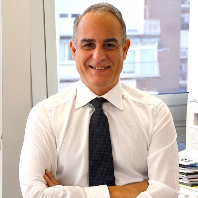 princevegetabtc's tweet image. La historia de Pablo Gil debería ser llevada al cine, más allá por su superación personal, entre otras cosas, el excelente timing para anticipar a finales del año 2021 la recesión que muchos expertos no veian. No es Michael Burry, es Pablo Gil, y es español. @PabloGilTrader