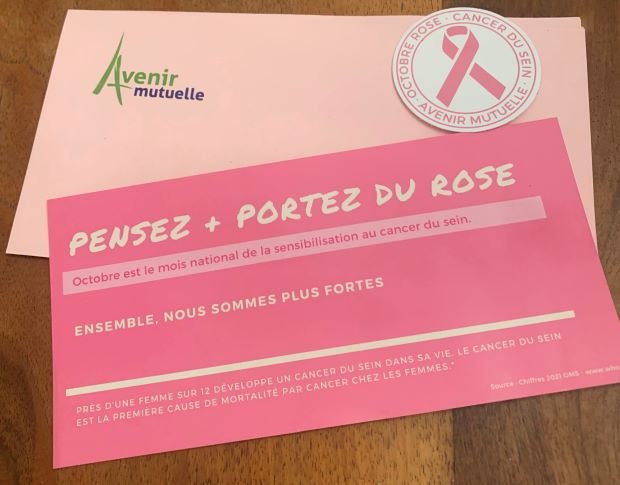 A l'occasion d'Octobre Rose, dont le but est de sensibiliser les femmes au dépistage du cancer du sein, retrouvez-nous les 15 et 22 octobre prochains, de 14h à 17h rue Faubourg de France à Belfort, où nous remettrons 1 belle rose à chaque femme, en signe de soutien à la cause.
