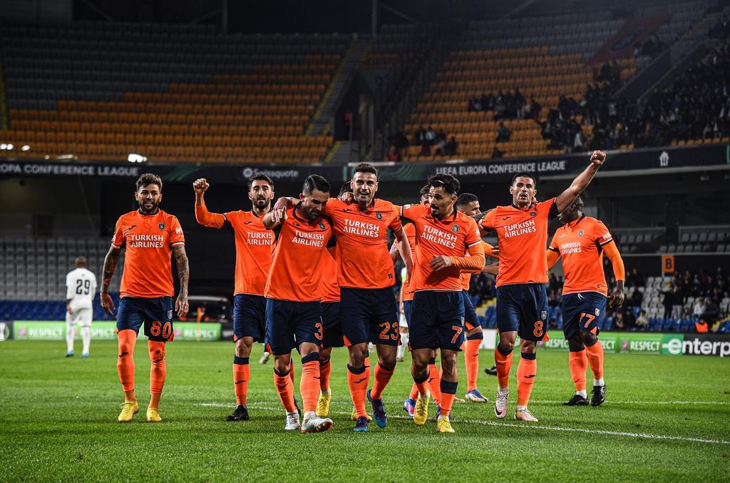 ibfk2014's tweet photo. 🤜🏼🤛🏿 🅔🅚🅘🅟 | #IBFKvRFS 

➡️ https://t.co/xm7MathYYB https://t.co/DvVu03M3bP