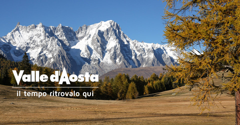 Valle_dAosta's tweet photo. Il Dente del Gigante e le Grandes Jorasses visti da Petosan (#LaThuile).

#14ottobre #VisitValledAosta https://t.co/sAkOTSqXqn