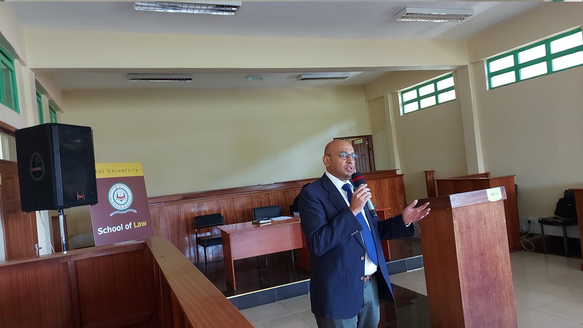 jjwamwara's tweet photo. LSK Young Lawyers' Committee Chair addressing students at #MUSOL. https://t.co/rAwvCJfnyw