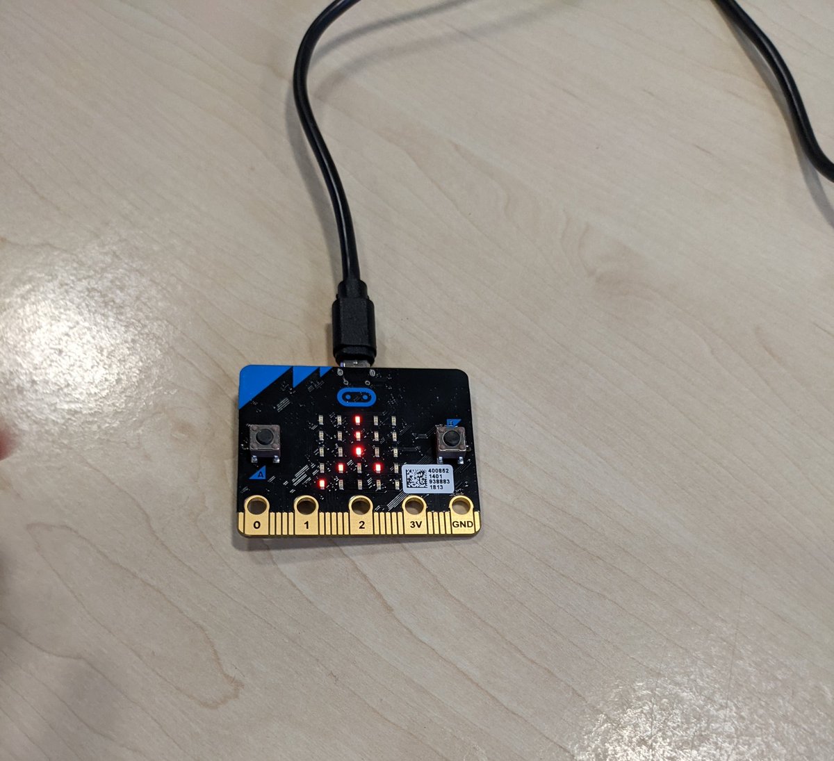CarlibarCCC's tweet photo. @DigiSchoolsERC thank you to Mr. Hull who showed us how to code a microbit today. We made various emojis, the Eiffel tower &amp; even some Beatles lyrics! https://t.co/gvfx0zDd5I