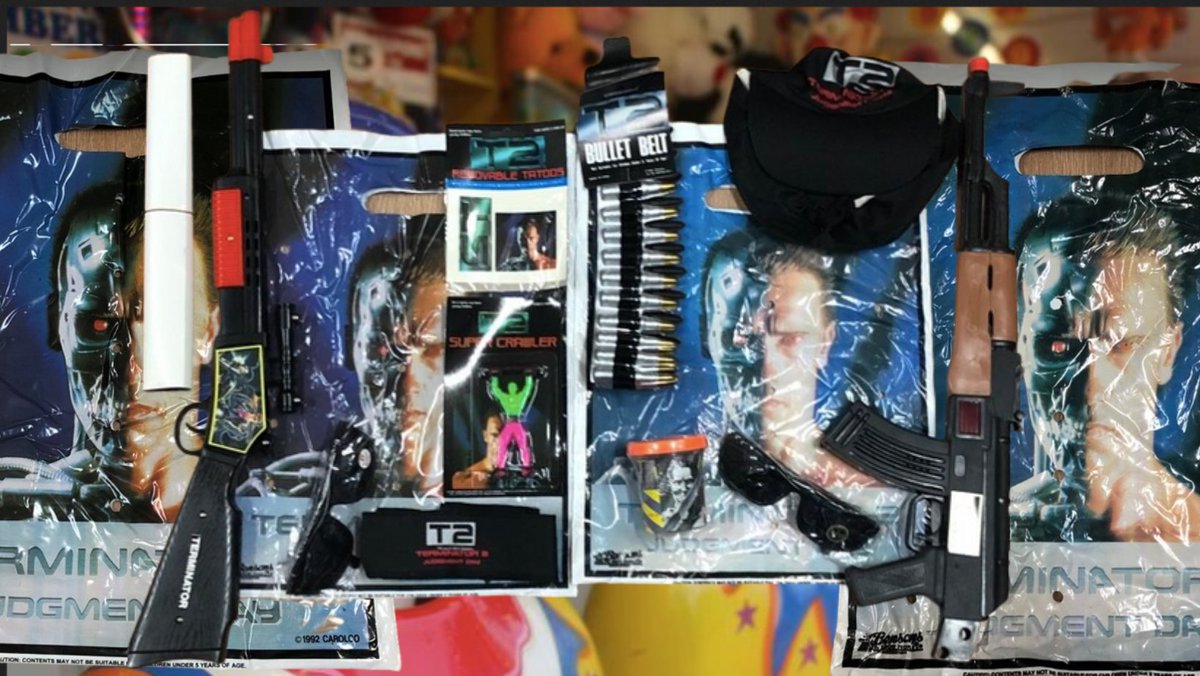 ChallingerAron's tweet photo. Did anyone pick up any interesting showbags this year? I did...
#terminator #showbag #royalmelbourneshow https://t.co/CrOqk6uuH9
