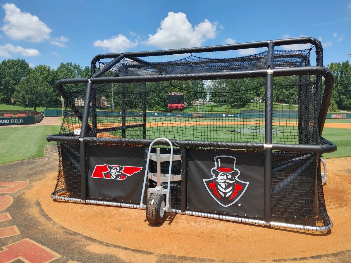WillMinor09's tweet photo. ππ #FallBall with the #NettingPros! ππ
The Governors' #Baseball @GovsBSB new #BPTurtlePro π’ with Digital Graphics is π₯!
#LetsGoPeay x #ASUNBuilt
#NettingProsChat https://t.co/ud6kQKfeES