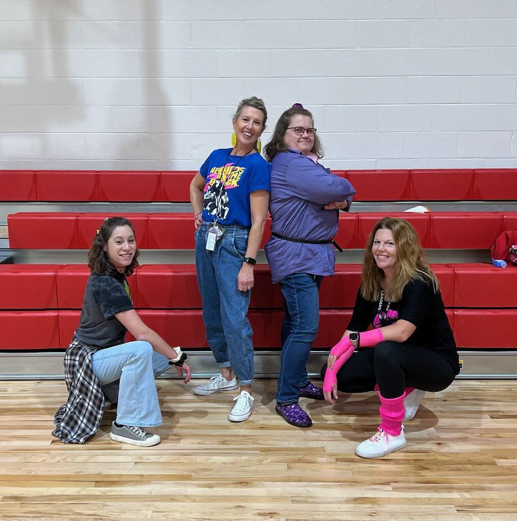 A_Brownson_GES's tweet photo. Throwback Thursday #brownandbrownson #80svs90s @Mrs_Brown_GES @Madding2Lisa @GES_lions https://t.co/l2qGJgF6w3