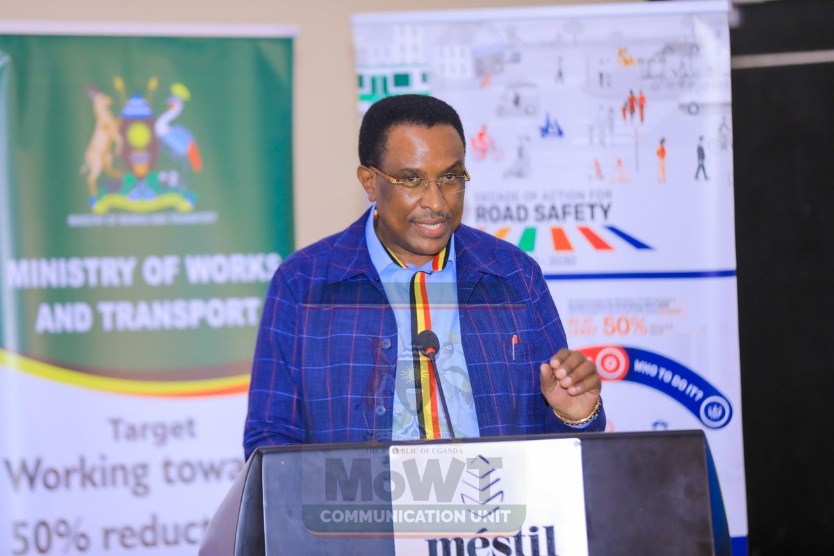 MoWT_Uganda's tweet image. REDUCING ROAD TRAFFIC DEATHS AND INJURIES BY 50% BY 2030 through:
🖊️Safer roads through design &amp;amp; road safety audits
🖊️Enforcement of Road traffic regulatory framework
🖊️Strengthening planning, implementation &amp;amp; coordination of road safety interventions.

#RoadSafetyUg