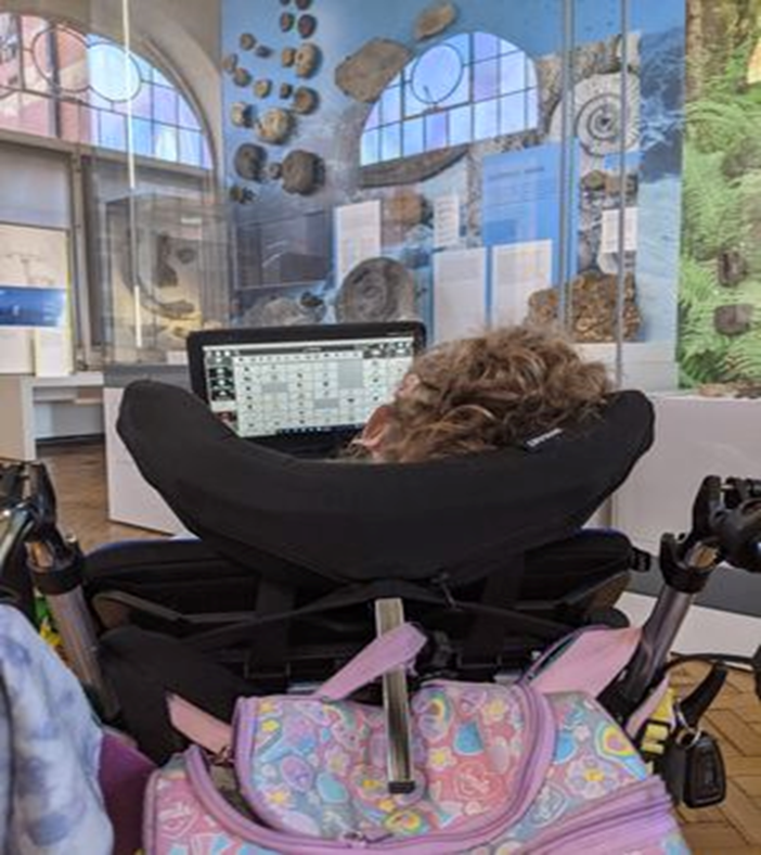 GivingVoiceUK's tweet photo. #KellysTop5
Number 1: #SLTs should know that my daughter understands and is able to communicate her thoughts and feelings. She has a good yes and no and strong opinions. #RettSyndrome https://t.co/jdzcyXQT3x