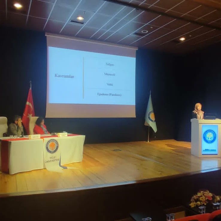 congressonepid1's tweet photo. 📍Prof.Dr. Selahattin Yazıcıoğlu Salonu ( D)
➡️ 2.Oturum Başkanı
Ceren Gülser İlikan Rasimoğlu - Mahmut Tokaç 

       ♦️ DAVETLİ KONUŞMACILAR
- Serra Ağırman Yılmaz
- Erdal Güzel
#etik #sempozyum #symposium #seminer #tıp #communication  #diyarbakır #tarih #covid #salgın https://t.co/guiqCRou07