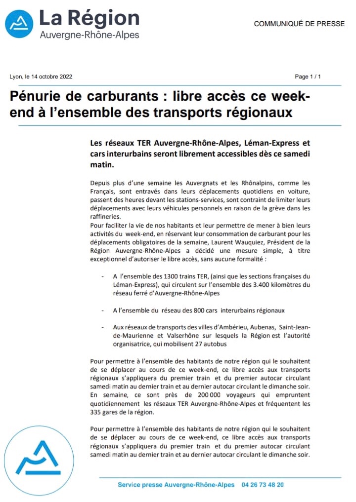 TrainCvnAuvergn's tweet photo. .@auvergnerhalpes vient de décider le libre accès libre (0€) les 15 &amp; 16/10 aux 🚂 🚌 @SNCFTERAURA + réseaux urbains. 👍 @laurentwauquiez même si l'annonce est tardive... Aussi, merci @SNCFConnect d'ACTUALISER les tarifs affichés actuellement❗️Quid des achats déjà effectués❓⤵️ https://t.co/ssS2sXHi33