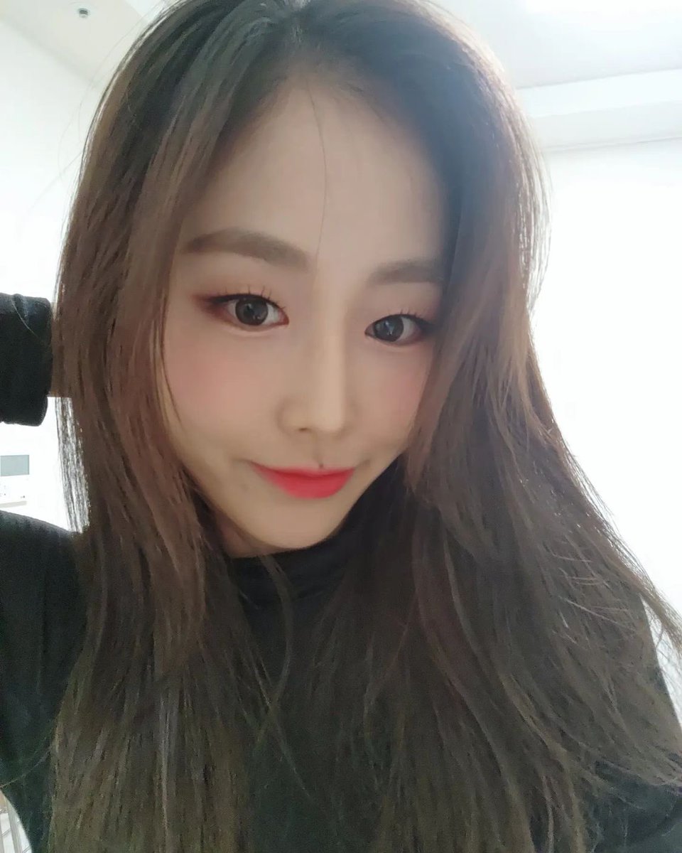 geulyz's tweet photo. 221014 #Lovelyz #LEESUJEONG INSTAGRAM
Don't miss #MrRadio #RelatablebyGeneration #MZLab today at 5 PM💜 https://t.co/9BvYfGr9Lj