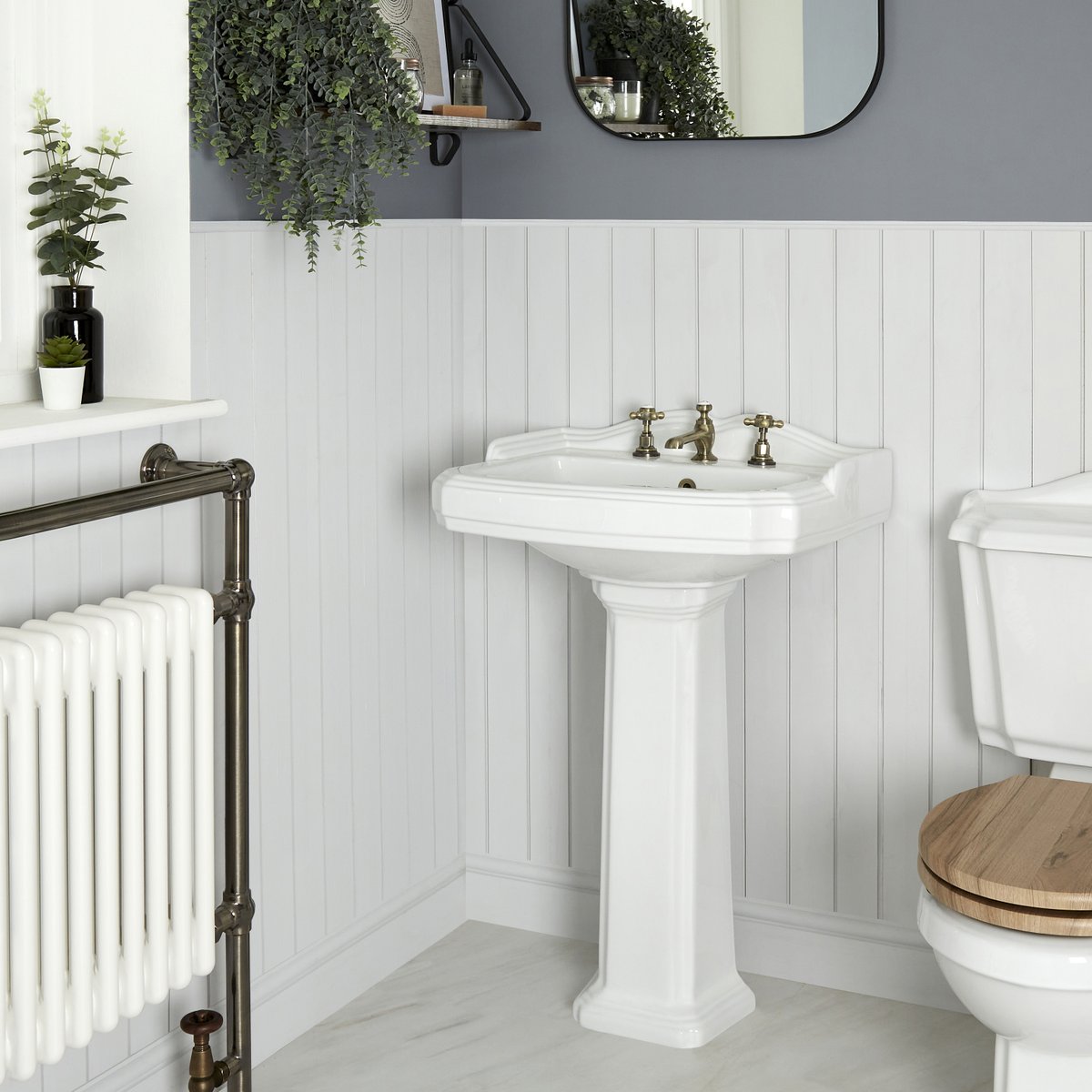 HudsonReedES's tweet photo. Obtenga un cuarto de baño de diseño atemporal con nuestra gama de artículos de baño vintage, descubra la colección completa en el siguiente enlace. 

https://t.co/w604bXxhls

Aproveche -10% y envío gratis en todos en compras mayores a €500.
#HudsonReedES #baños #baño https://t.co/iAesE4n4jQ
