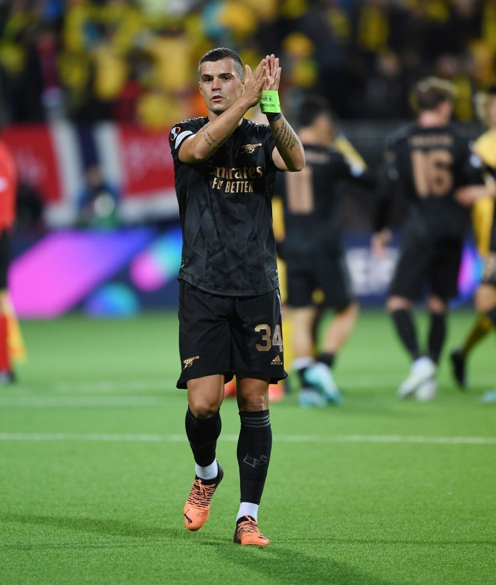 HQpcrt's tweet photo. Granit Xhaka #BODARS https://t.co/11U45Lz5nW
